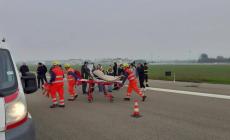 Allarme sulla pista del Verdi, c'è un aereo in fiamme: ma è tutto finto, ottimi risultati della maxisimulazione - Video