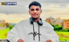 Al presidio, il ricordo di Khan Asan, giovane travolto da un treno a fine turno nel quartiere Spip - Video