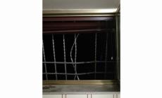 Ladri in azione a Bore: divelta un'inferriata 