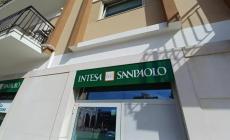 Intesa Sanpaolo: problemi tecnici per l'app, non accessibili i conti online e non accreditati gli stipendi