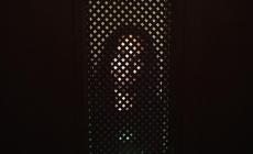 Il Ges&ugrave; virtuale che confessa i fedeli