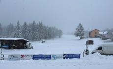 Freddo, neve, pioggia, vento e anche alberi caduti in tutta la provincia. A Schia caduti  30 cm - Foto - Neve anche in Val Lecca (foto)