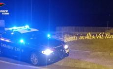 Ruba salami e champagne al supermercato: 34enne dell'Est denunciato a Borgotaro