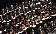 Auguri musicali, pagine d'opera con il Coro del Teatro Regio: domani in Ghiaia