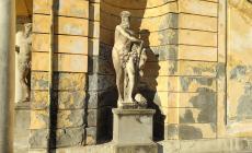 C'era una volta il parco  &ldquo;alla Versailles&rdquo;: il pietoso degrado della Reggia di Colorno - Foto
