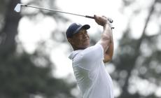 Golf: Tiger Woods festeggia 49 anni da leggenda 