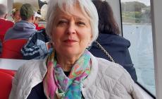 Addio a Simona,  il  volto sorridente della Posta