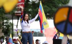 Arrestata e poi rilasciata la leader dell'opposizione venezuelana Maria Corina Machado