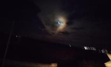 La "luna del lupo" nei cieli di Busseto - Le foto di un lettore

