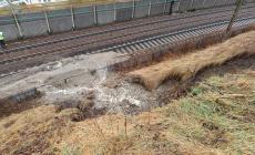 Frana colpisce un treno sulla linea ferroviaria del Brennero: 47 evacuati - Le foto