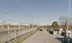 Ultras dell' Udinese (e quelli del Salisburgo) assaltano il treno con i tifosi del Venezia: due feriti gravi. Panico tra i passeggeri "comuni" - Foto