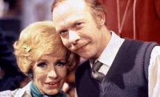 Addio a Brian Murphy, la star della sitcom "George e Mildred". Aveva 92 anni - Video: la sigla del telefilm