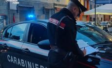 Aggredisce il custode della casa d’accoglienza (dove era ospitato)  dopo aver rubato cibo dalla mensa