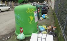 «Via Monte Bardone, una discarica nociva per l’ambiente e per i pedoni. Ma... “comoda”?»
