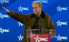 Bannon accusato di aver fatto il saluto nazista al Cpac - Video