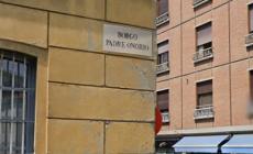 Ricatta un giovane, ha il divieto di dimora a Parma: beccato in via D'Azeglio finisce in via Burla