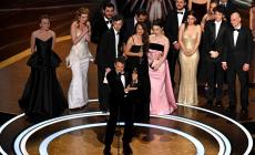 Oscar, "Anora" fa incetta di premi. Zoe Saldana migliore attrice non protagonista per "Emilia Perez" - Tutti i premi 