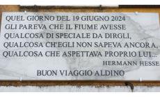 Disperso in Po da otto mesi, una lapide sulla chiesa: "Buon viaggio Aldino"