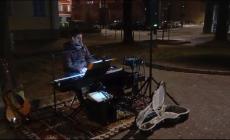  La donna si festeggia a Noceto con il live di Pietro Alberti, giovane promessa della musica leggera - Video