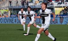 Parma nel segno di Pellegrino: entra, segna l'1-1 e poi firma il secondo pareggio. Col Toro finisce  2-2. La classifica 