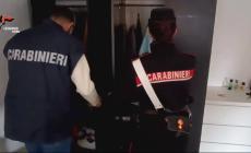 Incidenti falsi, truffavano assicurazioni e autonoleggi: sequestro di 180.000 euro a carico di 5 indagati