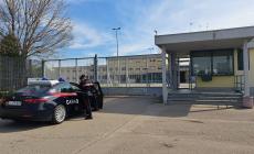 Anni di violenze alla compagna anche quando era incinta e il ritorno vietato a Parma: ora il 41enne è in carcere