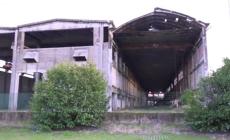 Vigatto, lo "scheletro" dell'ex cartiera e il suo degrado, i residenti: "Dimenticati" 