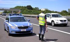 Scolaresca in gita  su un bus non a norma: mezzo bloccato e multa al proprietario