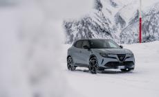 Alfa Romeo Junior, anima Q4: ecco l'ibrida a trazione integrale 