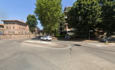 Pedone investito in viale San Martino trasportato al Maggiore