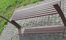 Panchina scomoda al parco Attanasio (e non è la prima)