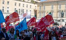 1 maggio, in  tremila al corteo,  sindacati "uniti per un lavoro sicuro"- Fotogallery
