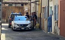 Accoltella la moglie e poi si schianta contro un camion: lui morto, la donna in Rianimazione- il video dei rilievi della Scientifica