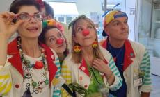 I clown di VIP Parma in piazza Garibaldi per la 21° Giornata del Naso Rosso