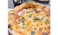 Citazioni napoletane in un locale storico in piazza Garibaldi