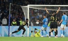 Il Napoli fermato (2-2) dal Genoa. Parma, adesso puoi farcela anche tu. L'Inter torna a -1 - Classifica
