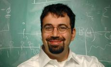 Nobel Acemoglu: "AI: l'Europa deve diventare competitiva come le società big-tech Usa o cinesi"
