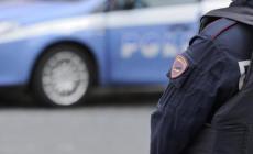 Arrestato un ragazzo per un tentato furto in una profumeria del centro