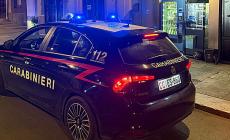 In piena notte svaligia un distributore automatico in via Bixio: 32enne inseguito e arrestato dai carabinieri