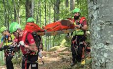 Escursionista cade sul sentiero a Lagdei e lancia l'allarme con l'applicazione Georesq. Recuperato dal Soccorso Alpino