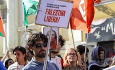 Manifestazione pro Palestina per le strade del centro - Le foto