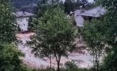 Frana in Cadore: evacuati alcuni abitanti bloccati nelle case - Foto 