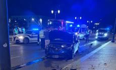 Frontale sul ponte delle Nazioni, molta paura ma feriti lievi- Foto