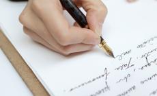 Scrivere a mano rafforza memoria e apprendimento