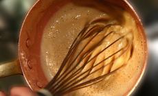 Zabaione e stop, dall'uovo sbattuto la genesi di questo dolce
