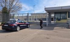 Aveva rapinato, insieme ad altri 3 complici, dei ragazzi in una casa: arrestato e portato in carcere