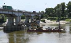 Ponte sul Po Colorno-Casalmaggiore al via gli ultimi due sondaggi geotecnici - Video e foto