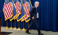 Anche la Bce ora osserva lo scontro Trump-Powell