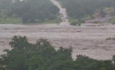 Alluvione in Texas, l'inondazione in time-lapse - Video