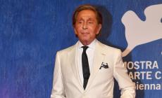 Ladri nella villa di Valentino, guardia spara e li mette in fuga